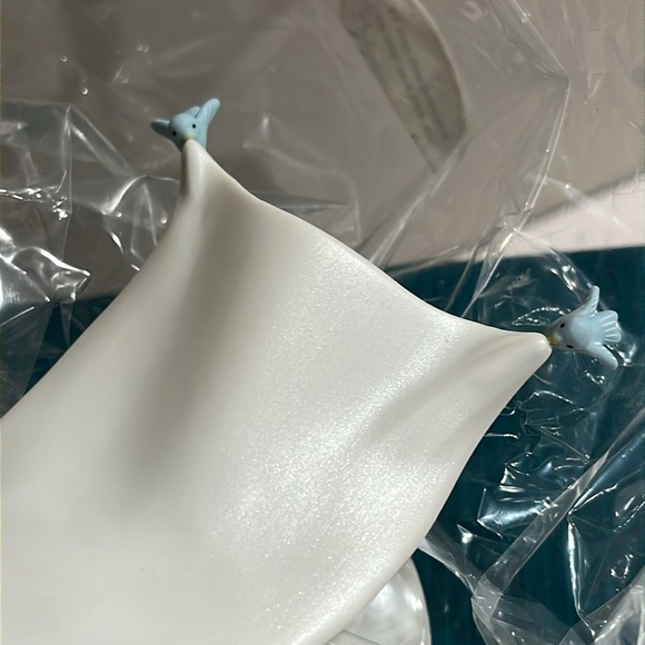 NIB Disney Cinderella & Prince Topper/Centerpiece - Picture 7 of 13